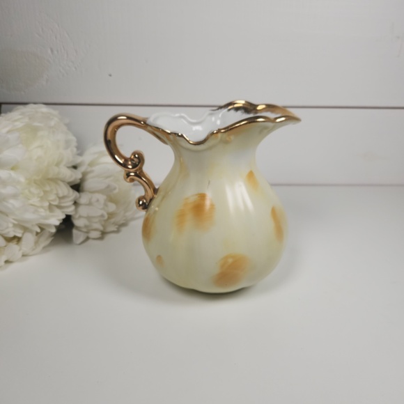 VTG Porcelain Hand-Painted Floral and Gold Trim Water Pitcher, Japan- Ornate - Picture 4 of 9